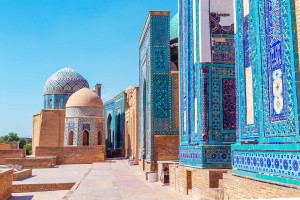 UZBEKISTAN IN SVILNA POT - 9 DNI